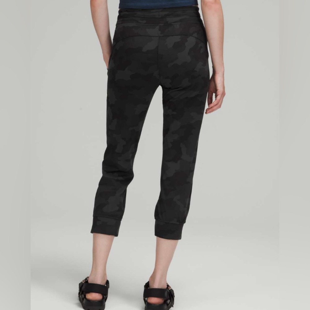 Lululemon Ready to Rulu Jogger Crop-Heritage 365 Camo Deep Coal Multi - Picture 4 of 14